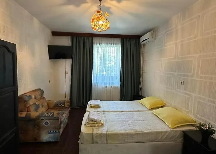 Pensión стил Kiten (Burgas)